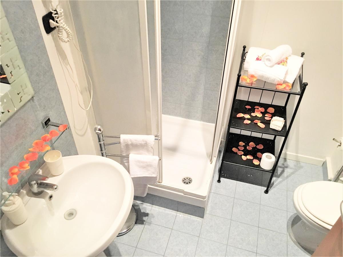 La Foglia Blu B&B Rzym Zewnętrze zdjęcie